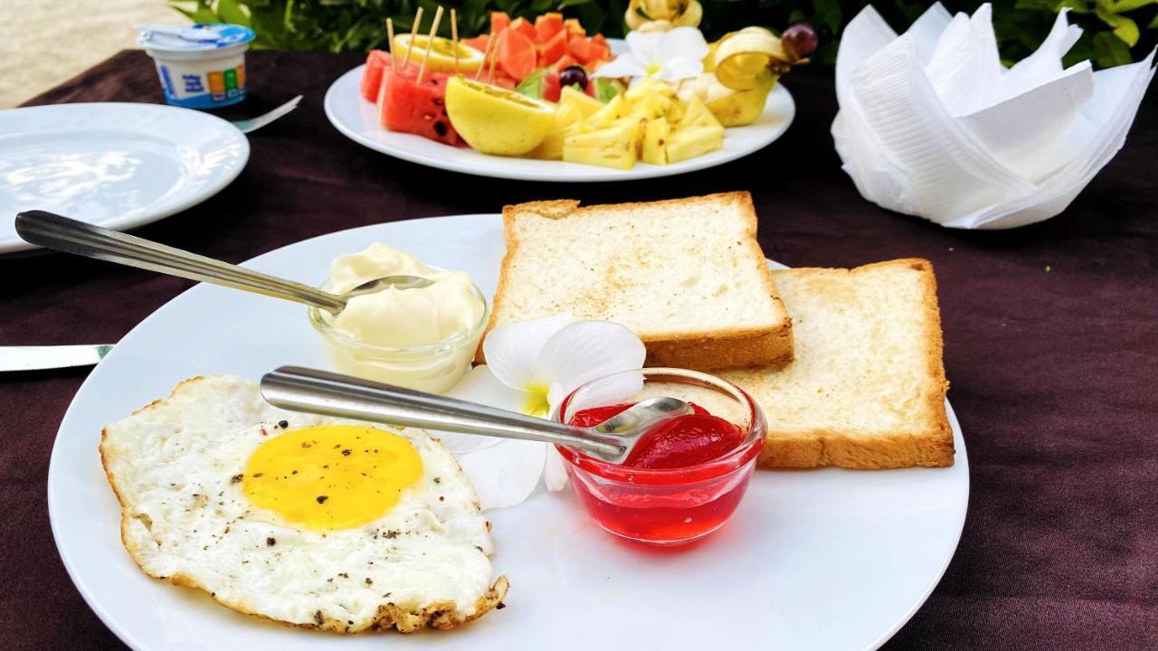 Madiha Surf House Lanka 호텔 마타라 외부 사진