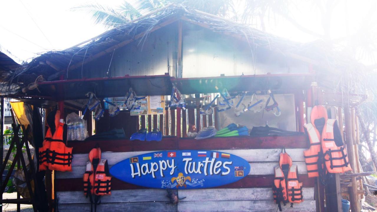 Madiha Surf House Lanka 호텔 마타라 외부 사진